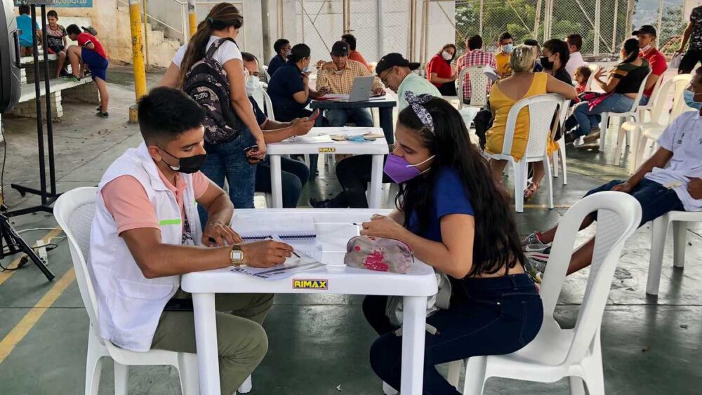 Oferta de vacantes  laborales en el Sena