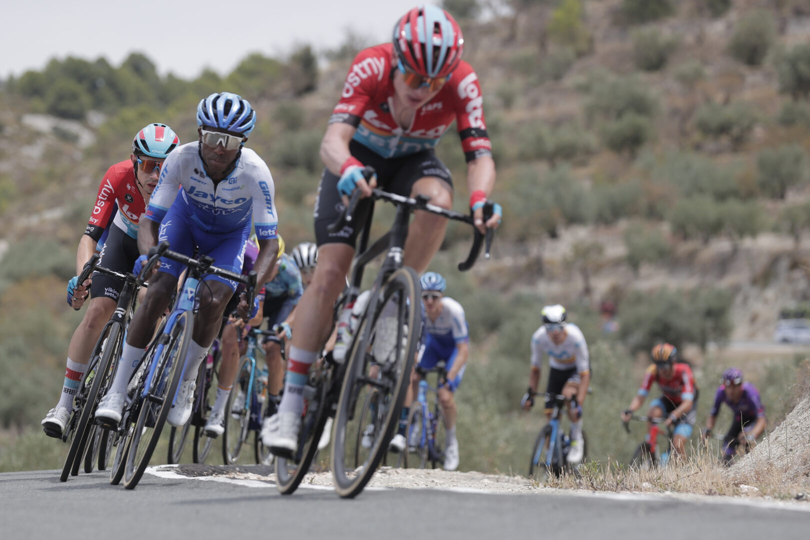 ¿Cómo Van Los Colombianos En La Vuelta A España? CAM Centro