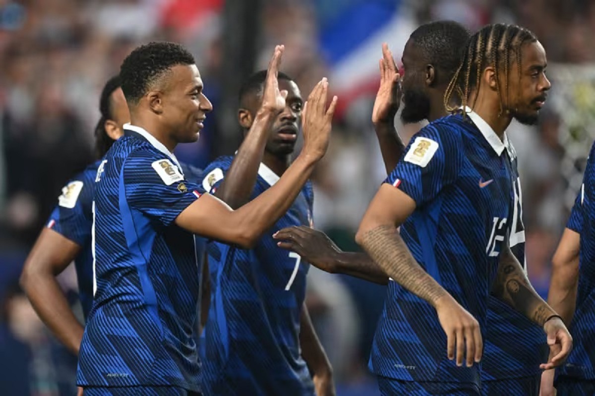 Lluvia de goles en Filadelfia: Francia golea 3 – 0 a Irak con doblete de Mbappé
