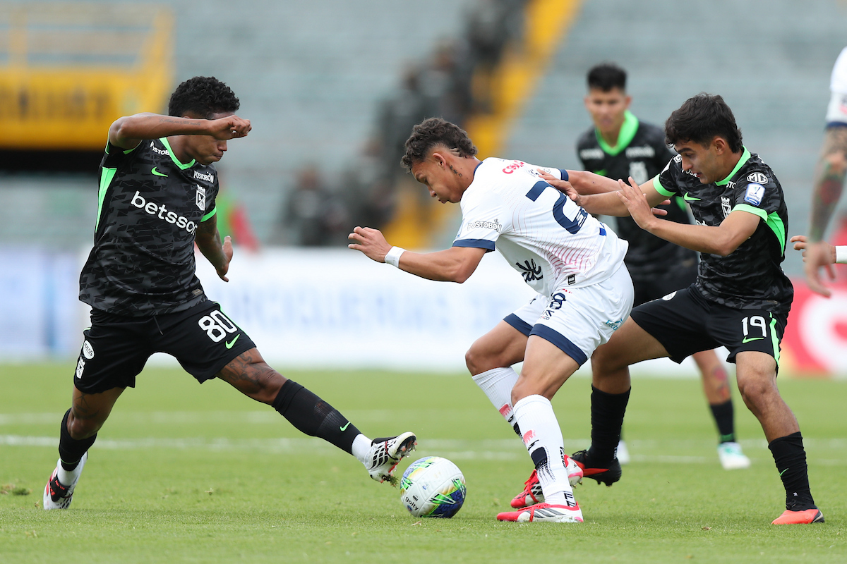 Remontada verdolaga 1-2 en El Campín y altercado en Bogotá marcan la jornada del fin de semana