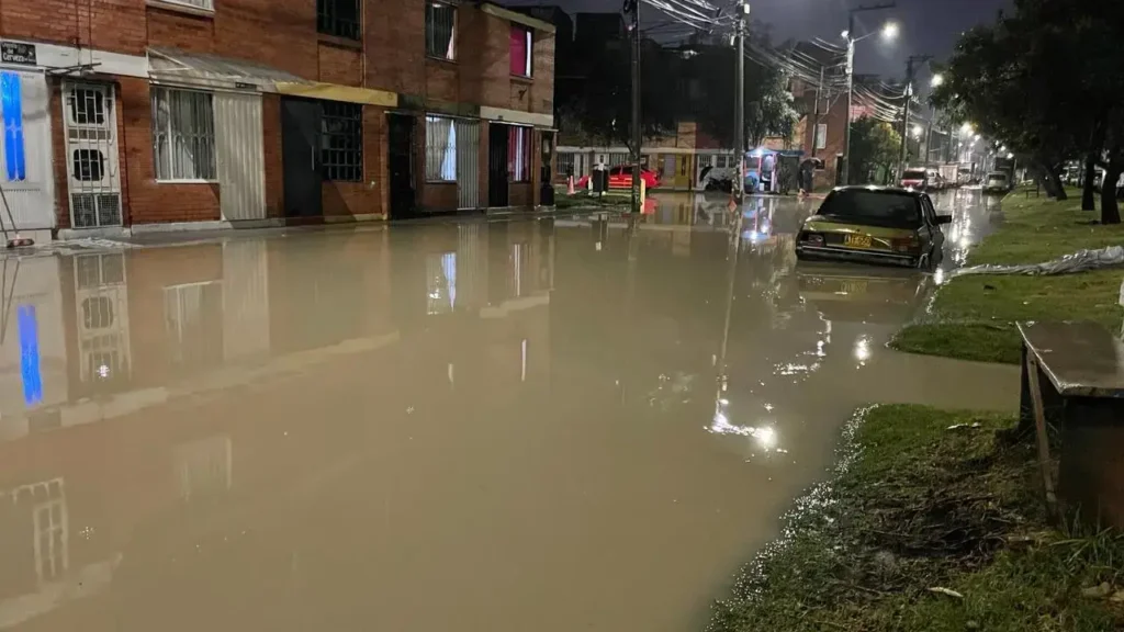 Lluvias en Soacha y Cundinamarca dejan un motociclista muerto y cientos de familias afectadas